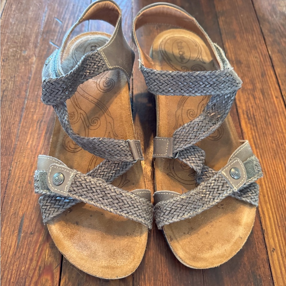 Braided Gray Sandals-Taos